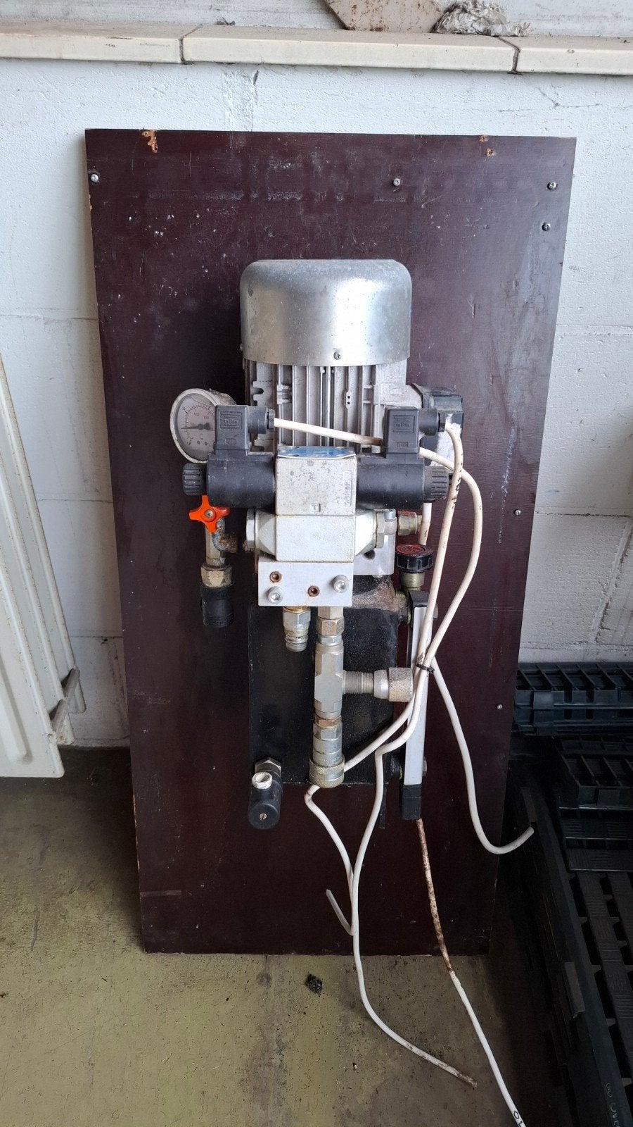 2x Hydrauliek pomp met elektromotor 220V, Doe-het-zelf en Verbouw, Ophalen, Gebruikt, Elektromotor