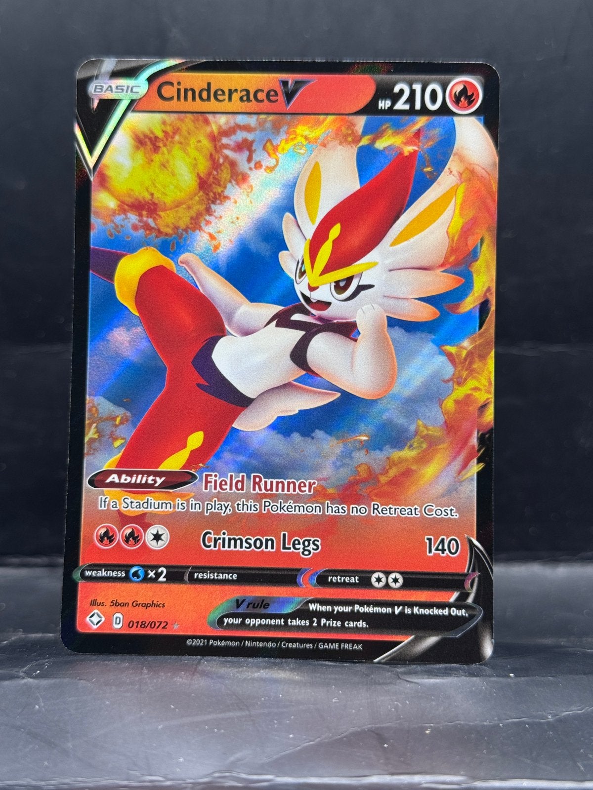 Pokemon Shining Fates - Cinderace V 018/072, Ophalen of Verzenden, Zo goed als nieuw