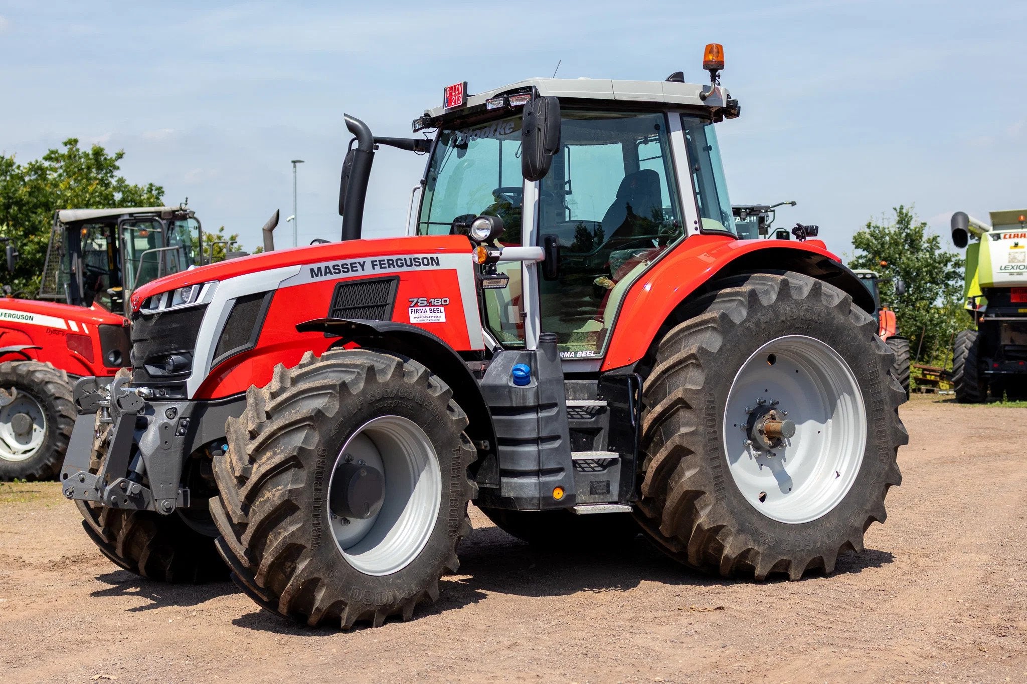 Massey Ferguson 7S.180 Dyna-VT EXCLUSIVE (bj 2022), Gebruikt, Massey Ferguson, Tot 2500