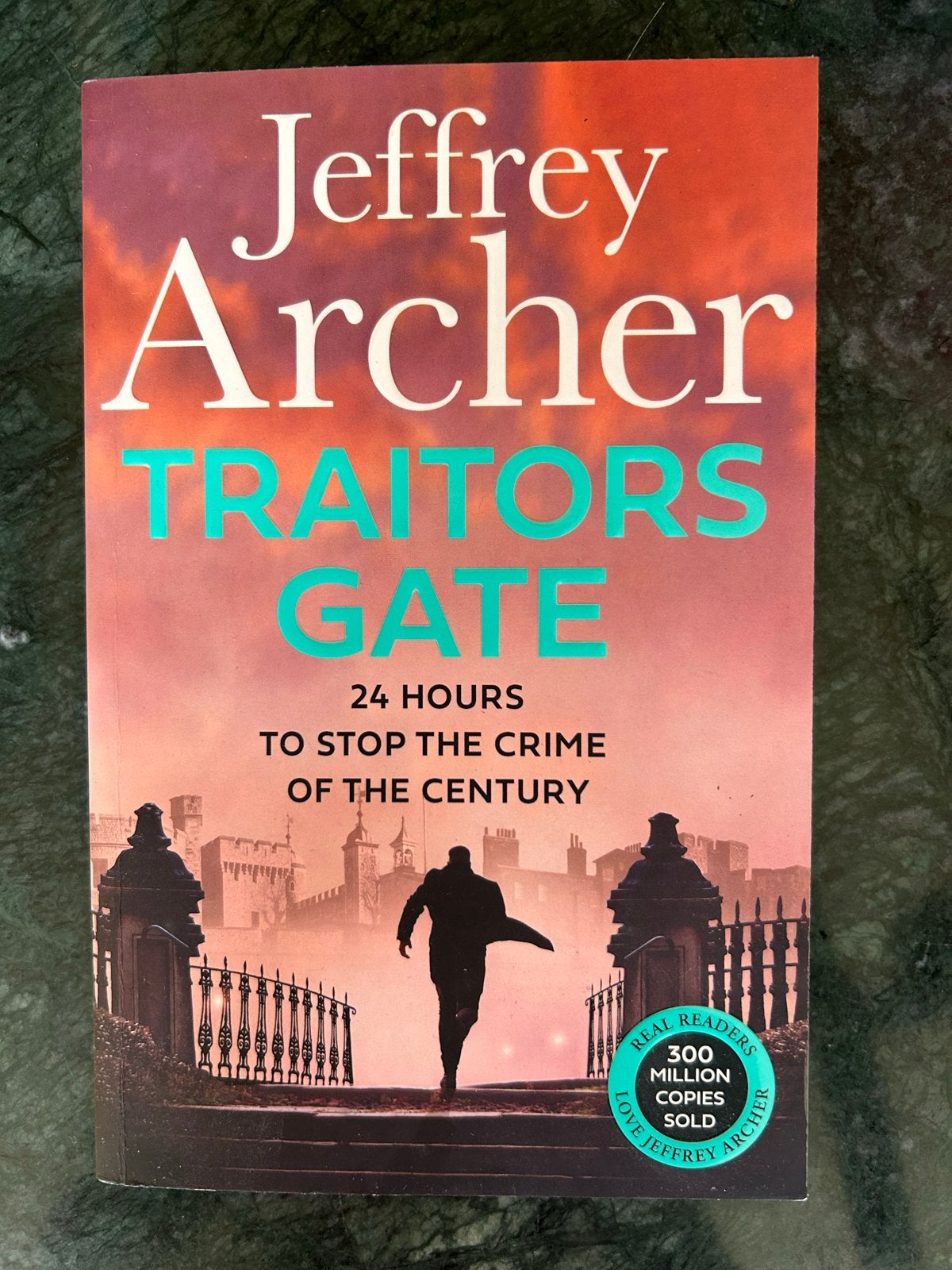 Traitors Gate - Jeffrey Archer (Engels), Ophalen, Zo goed als nieuw