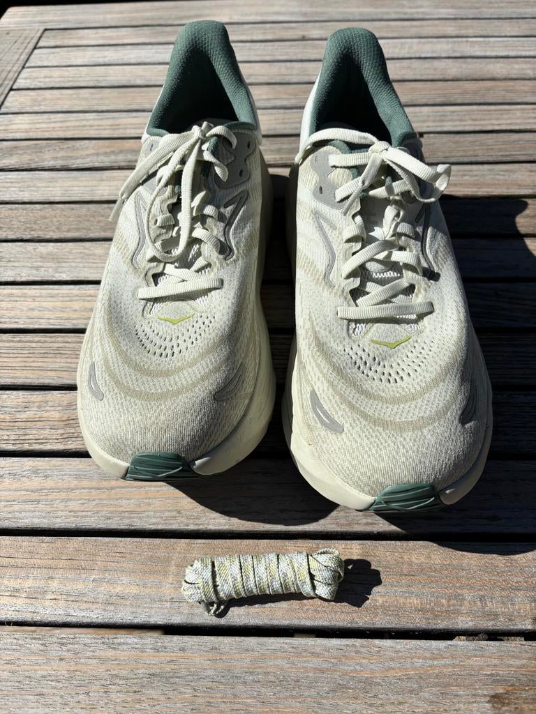 Hoka Arahi 8 Hardloopschoenen - 45 1/3, één keer gedragen, Overige merken, Hardloopschoenen, Ophalen of Verzenden, Zo goed als nieuw
