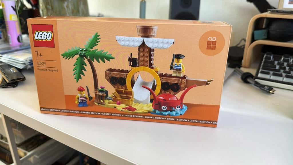 LEGO Pirate Ship Playground 40589 Limited Edition, Ophalen of Verzenden, Nieuw, Complete set, Lego