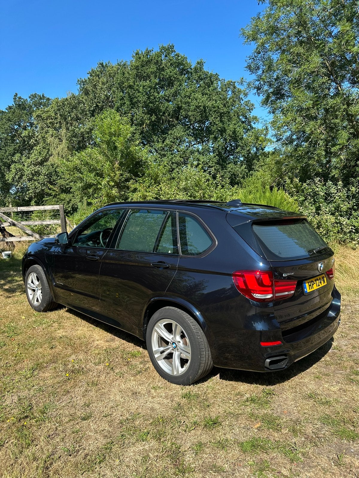 BMW X5 Xdrive40e Iperformance 313pk Aut 2015 Nieuwe APK!, Auto's, 4 cilinders, Zwart, Vierwielaandrijving, 147 €/maand
