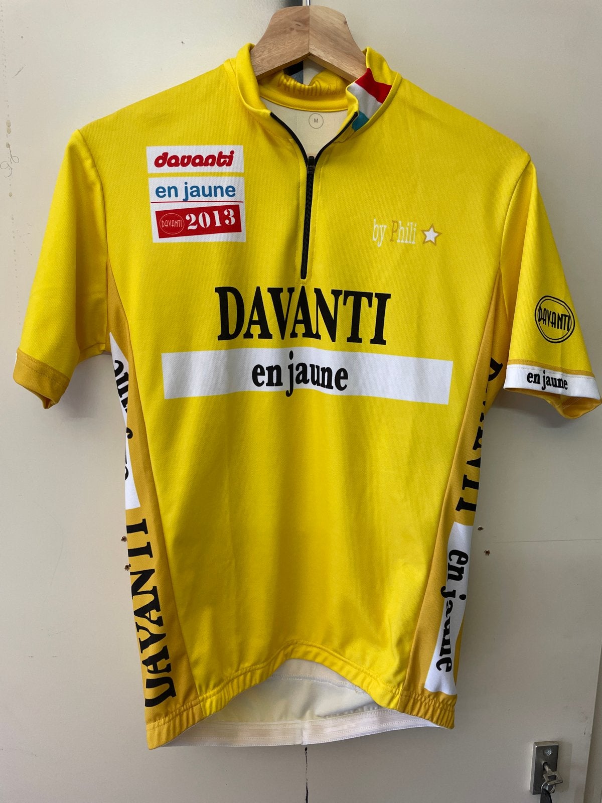 Davanti Gele Trui Maat M, Gebruikt, Bovenkleding, Heren, M