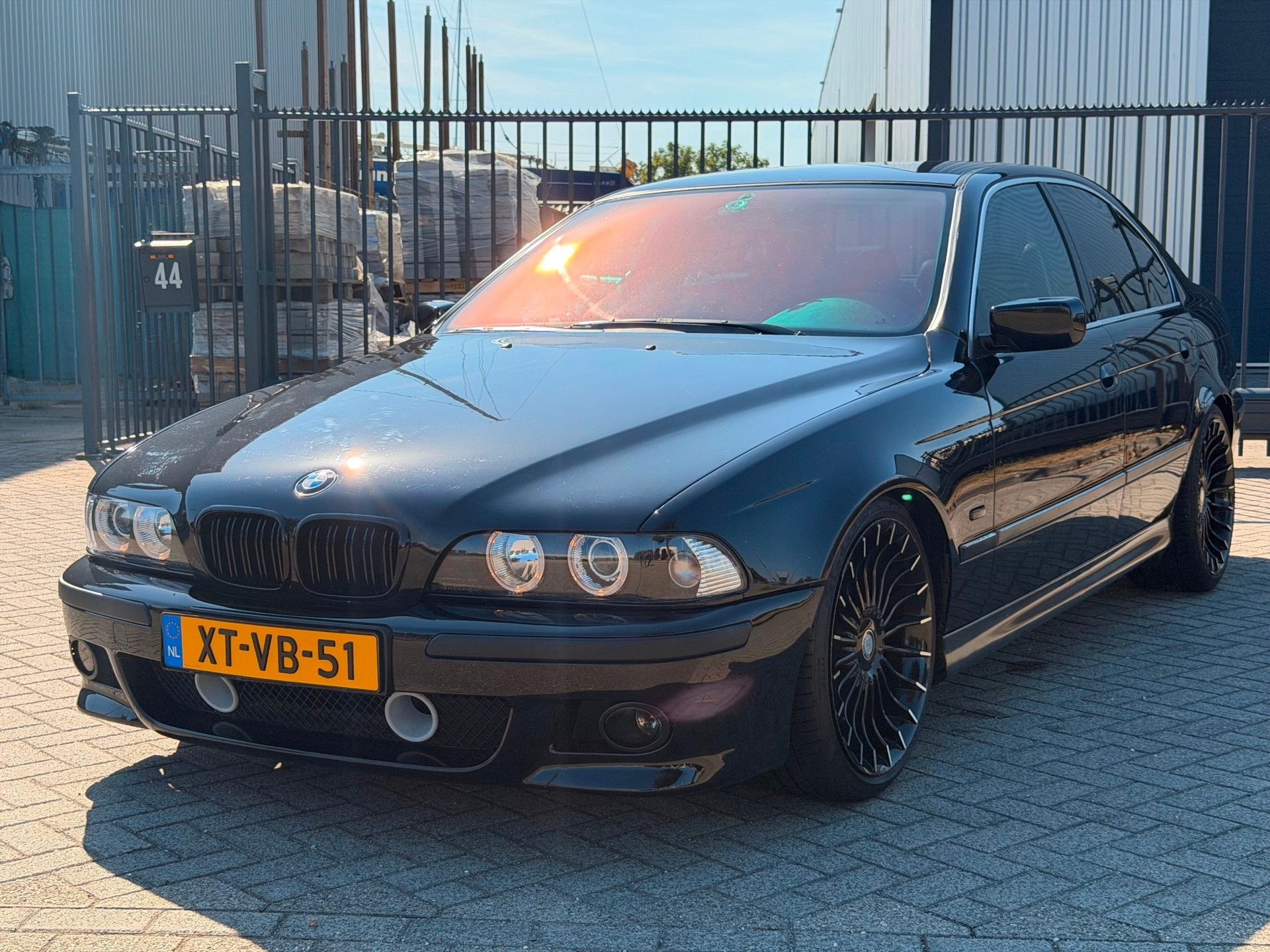 BMW 5-serie 528i Executive M-Pakket Leer Clima Navi Voll, Auto's, Achterwielaandrijving, Gebruikt, 2000 kg, 1505 kg
