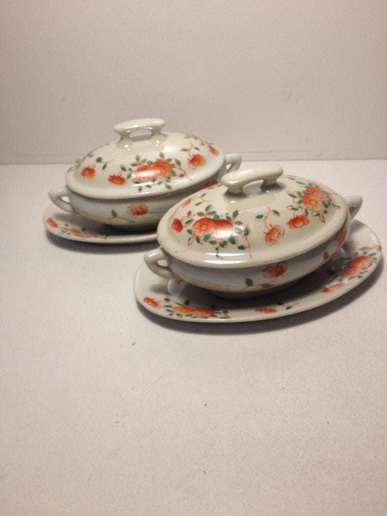 2 antieke ovaal potjes met schoteltje+ dekseltje van Foreign, Verzenden