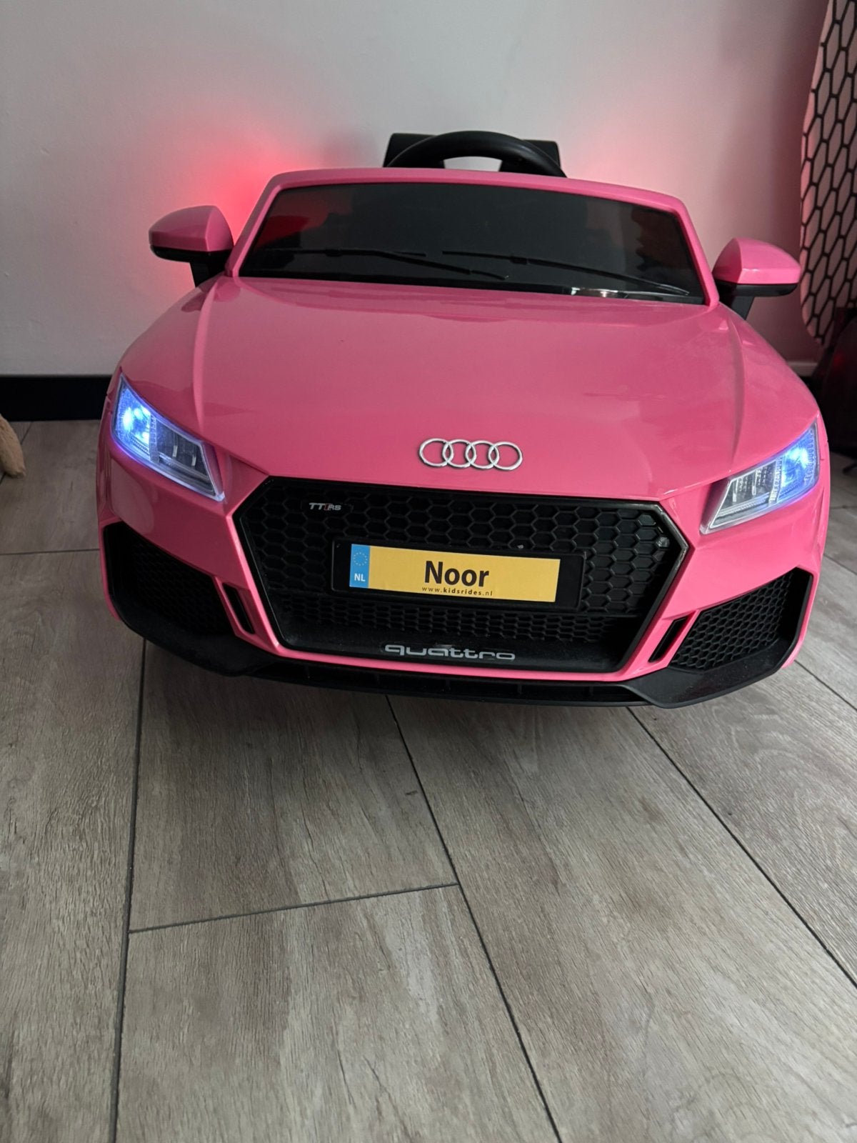 Audi TT RS Roadster, Kinderen en Baby's, Ophalen of Verzenden, Zo goed als nieuw