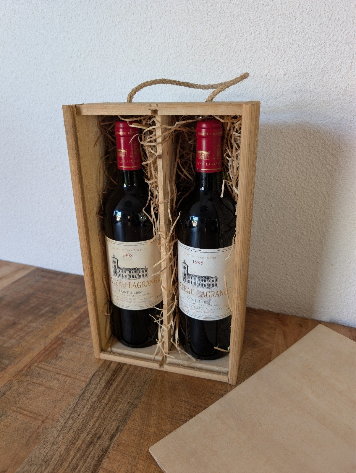 Set van 2 flessen Château Lagrange 1998 – originele kist, Frankrijk, Nieuw, Ophalen of Verzenden, Rode wijn