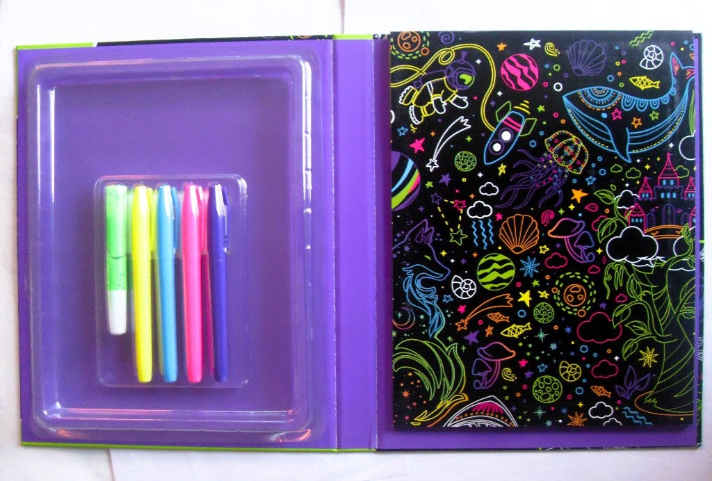 Neon Kleurboek / Glow in the Dark kleuren + stickers, Ophalen of Verzenden, Nieuw, Knutselen