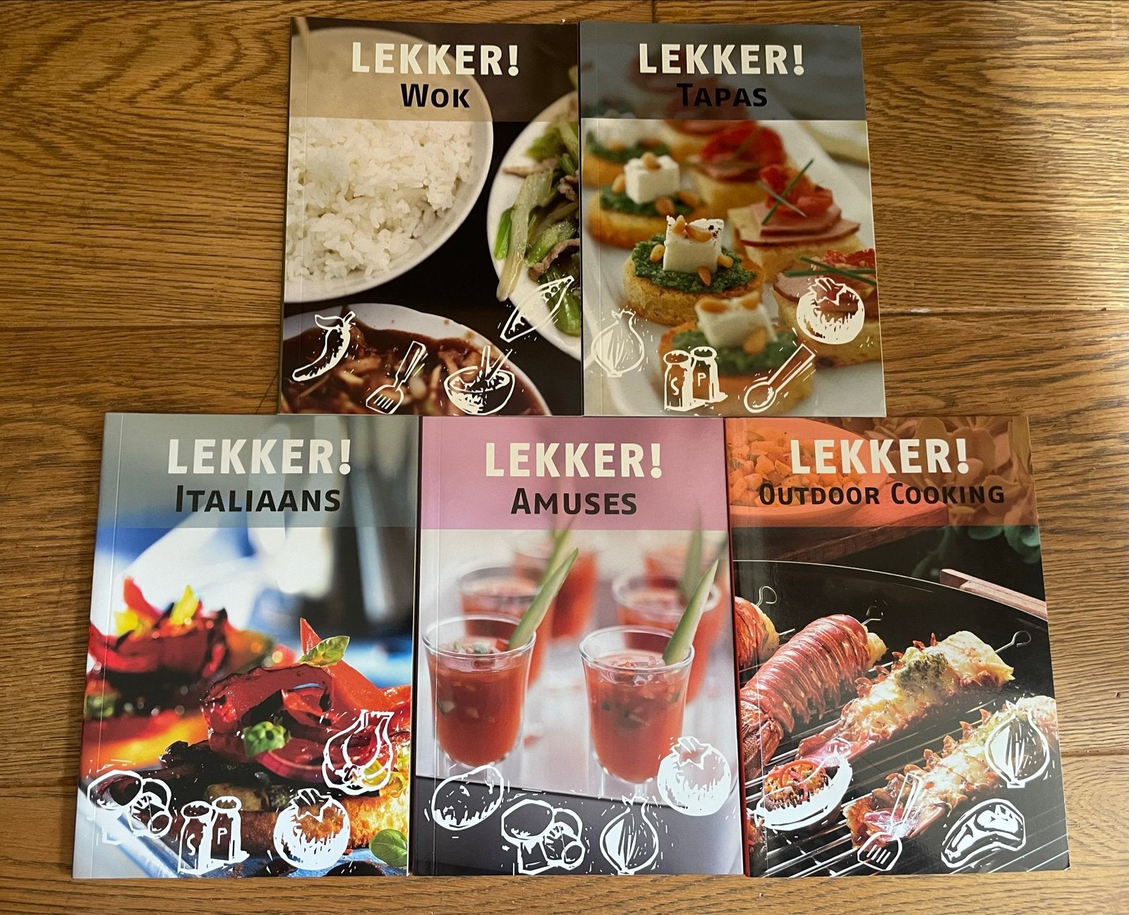 Kookboeken set: Wok, Tapas, Italiaans, Amuses, Outdoor Cooki, Ophalen, Zo goed als nieuw, Europa, Voorgerechten en Soepen