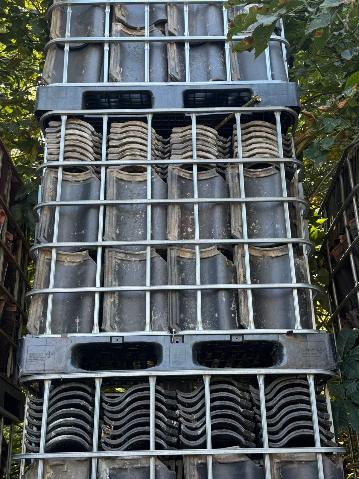 8.600 OVH dakpannen JD janssen-Dings zwart