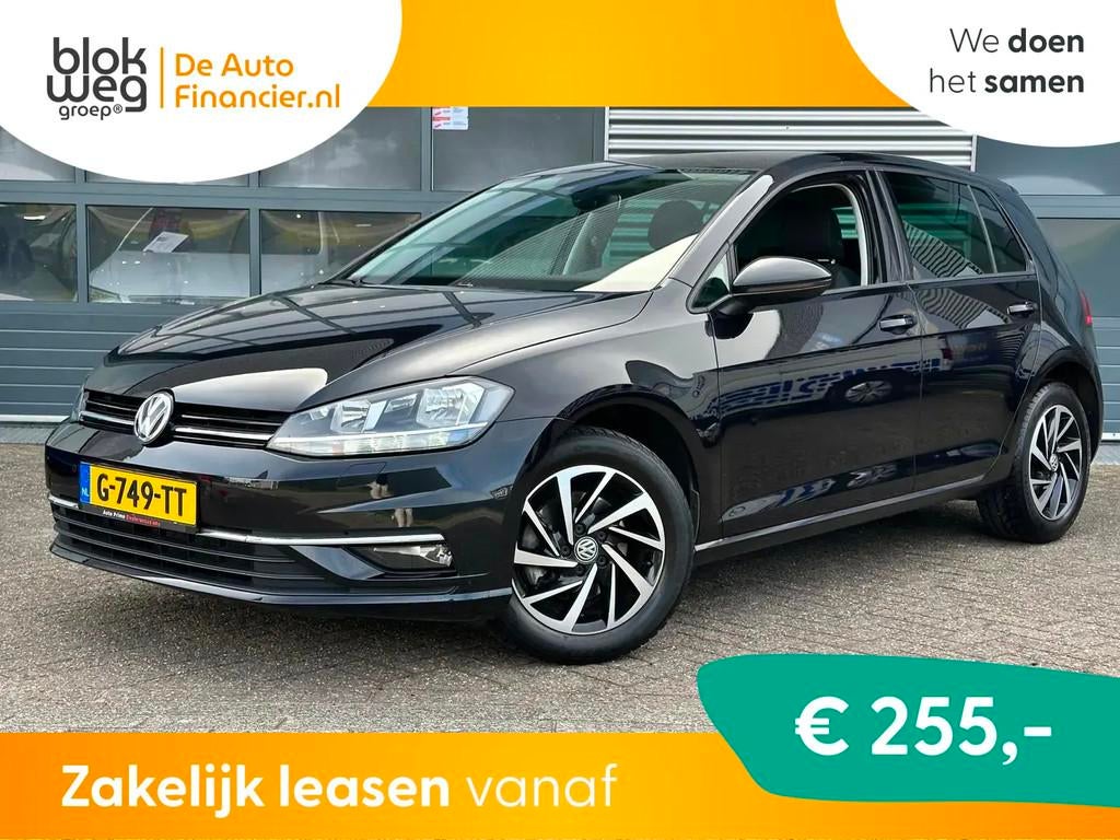 Volkswagen Golf 1.5 TSI Highline | CarPlay | CR € 14.999,0, Stof, 4 cilinders, 150 pk, Zwart