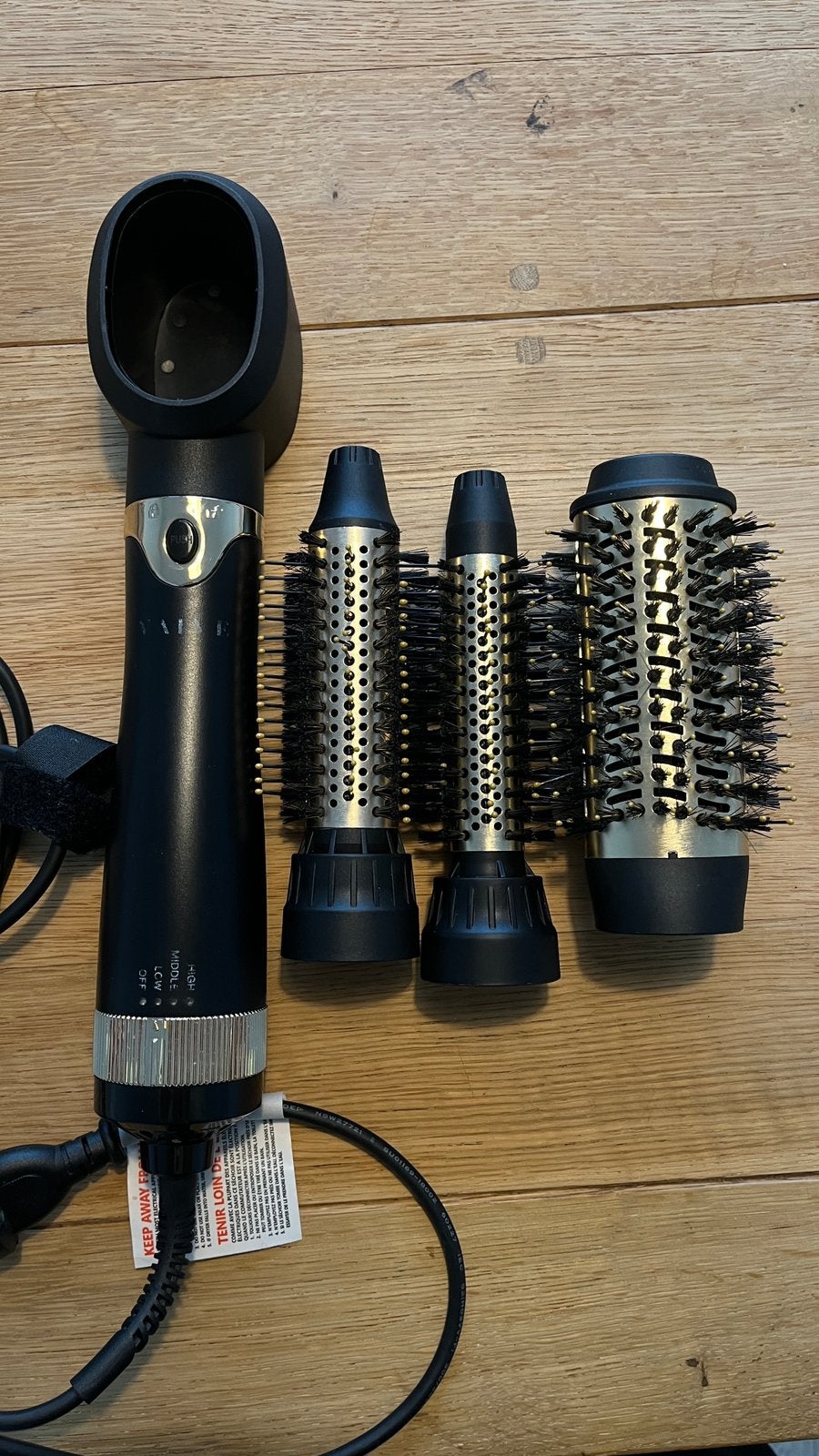 Fohn met 4 opzet borstels, Ophalen, Zo goed als nieuw, Föhn of Haardroger