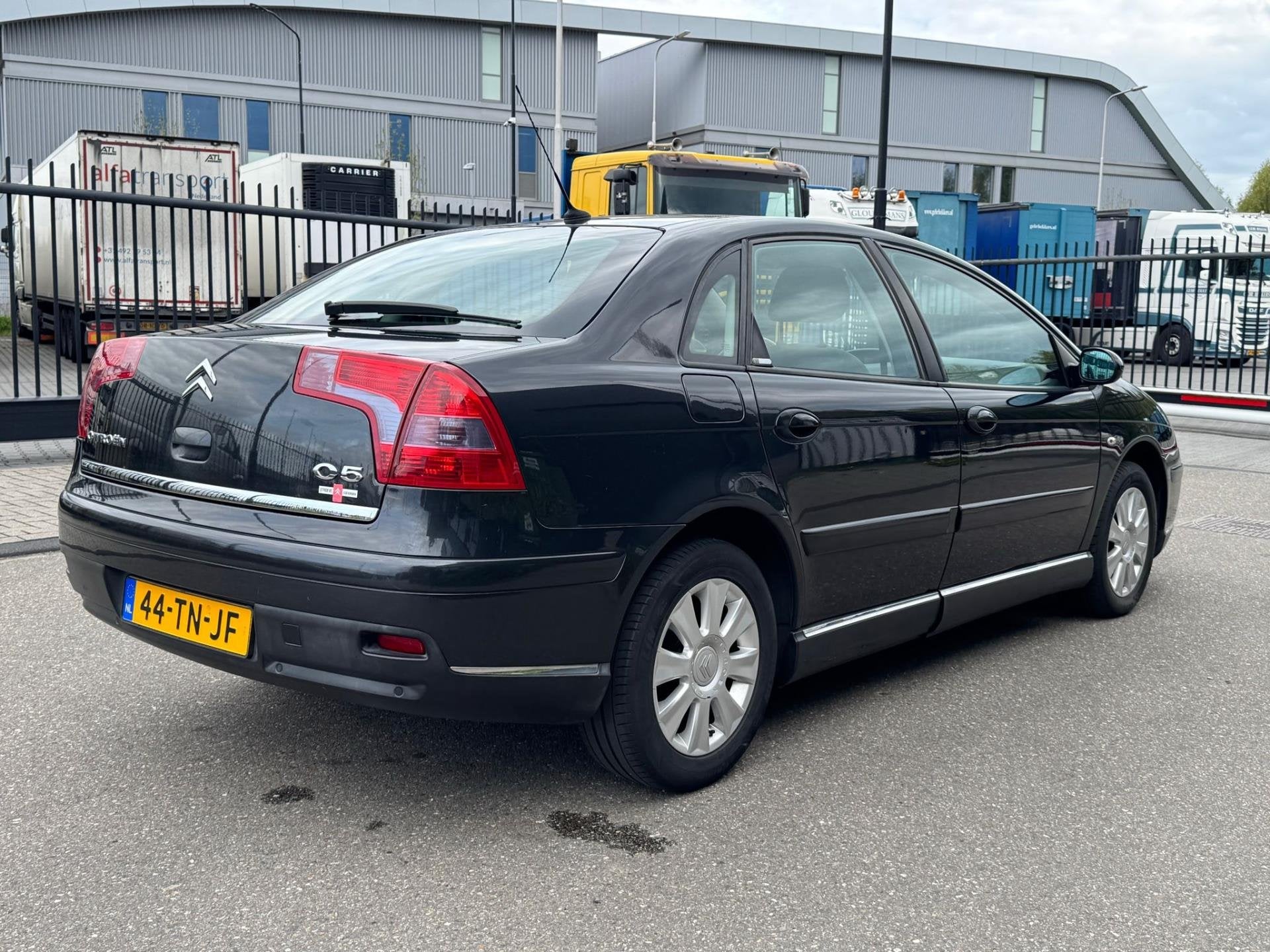 Citroen C5 2.0 HDIF Exclusive VERSNELLINGSBAK NIET 100%, Auto's, Citroën, Gebruikt, 4 cilinders, Zwart, Diesel