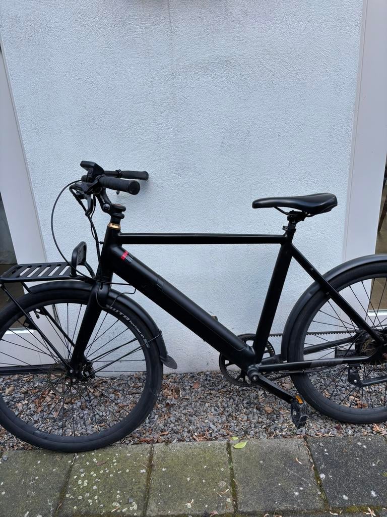 Lekker Amsterdam+ eBike, Zo goed als nieuw, 51 tot 55 cm, 50 km per accu of meer, Ophalen