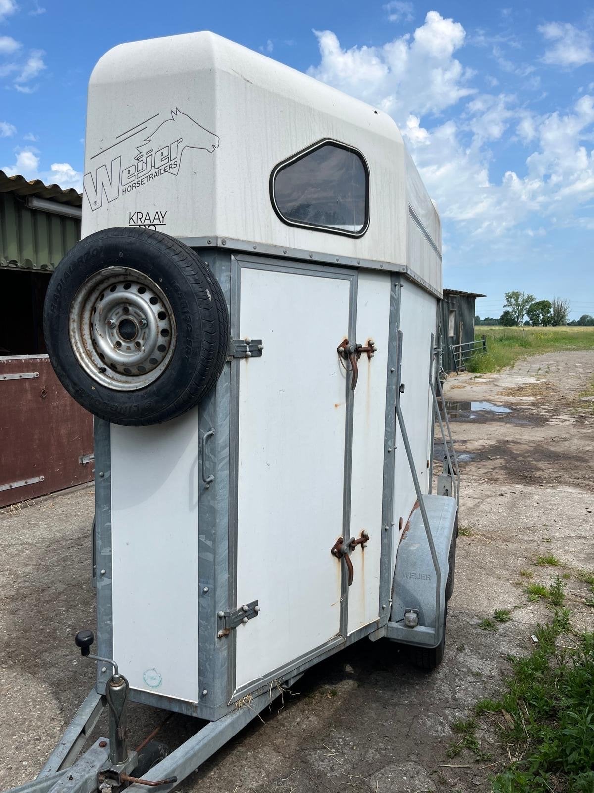 Paardentrailer 1,5 paards, Dieren en Toebehoren, Ophalen, Hout, 1½-paards trailer