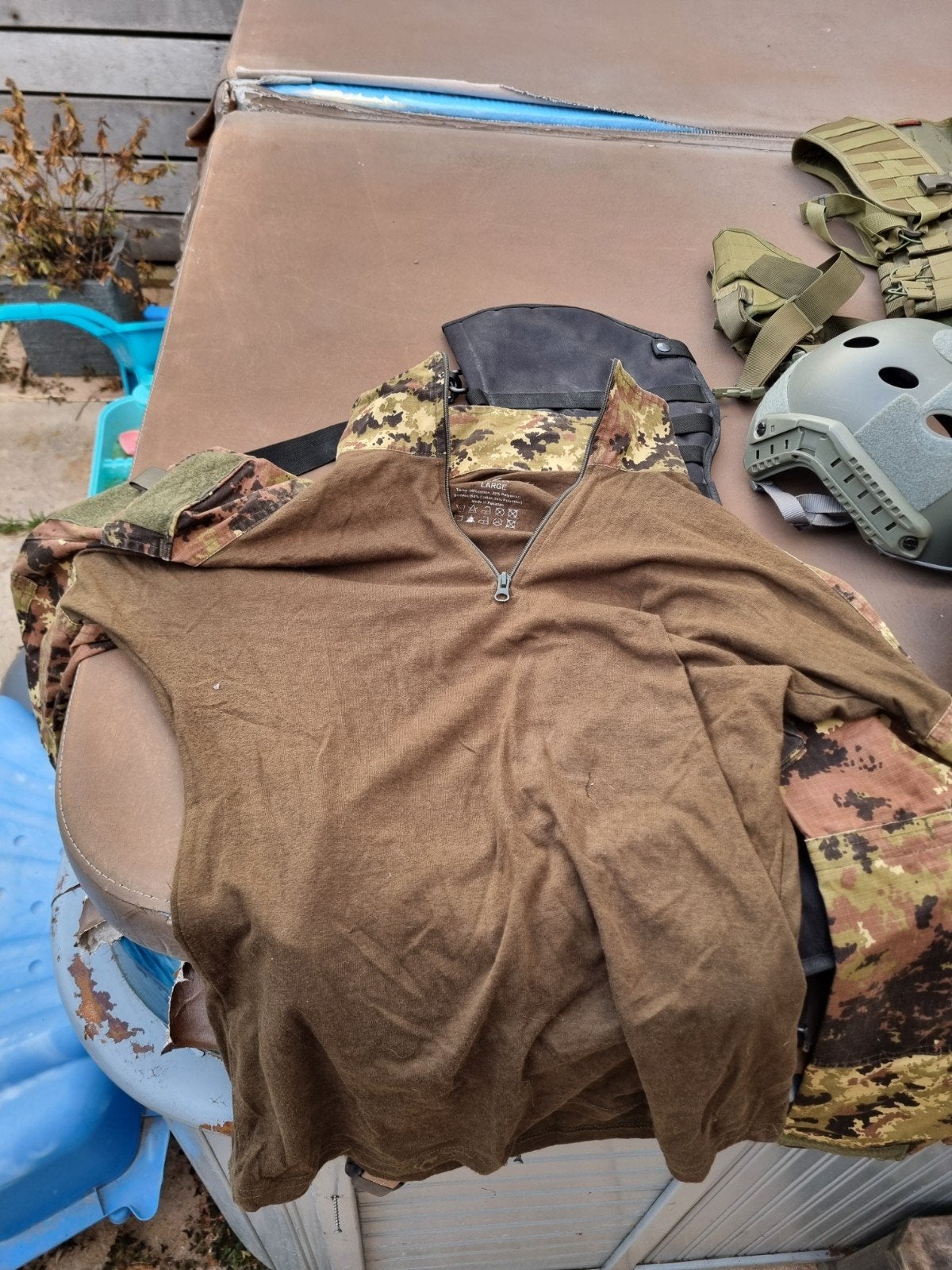 Airsoft uitrusting: Helm, kleding, pouches en accessoires, Ophalen, Overige soorten, Overige gebieden, Helm of Baret