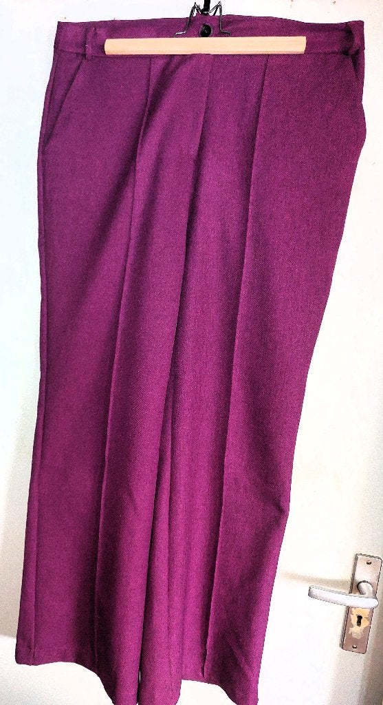 Bordeauxrode, wijde pantalon., Kleding | Dames, Overige kleuren, Geisha, Maat 42/44 (L), Ophalen of Verzenden