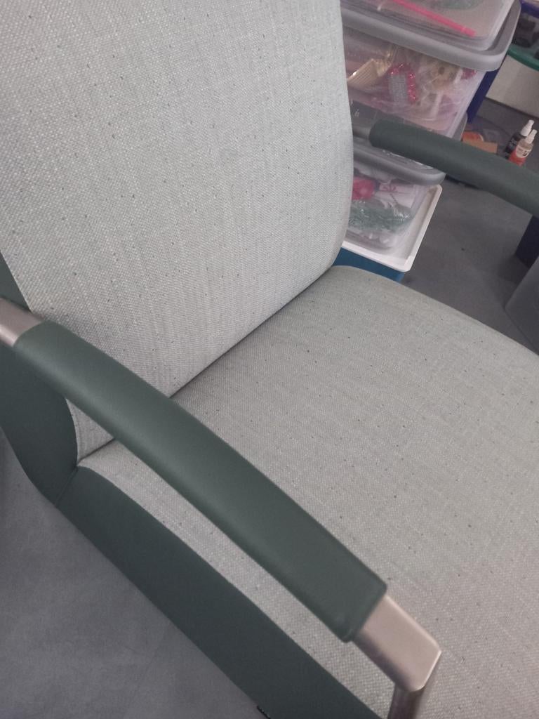 origineel. MONTEL fauteuil. Voor 2., Huis en Inrichting, Stoelen, Ophalen, Gebruikt, Overige kleuren, Stof