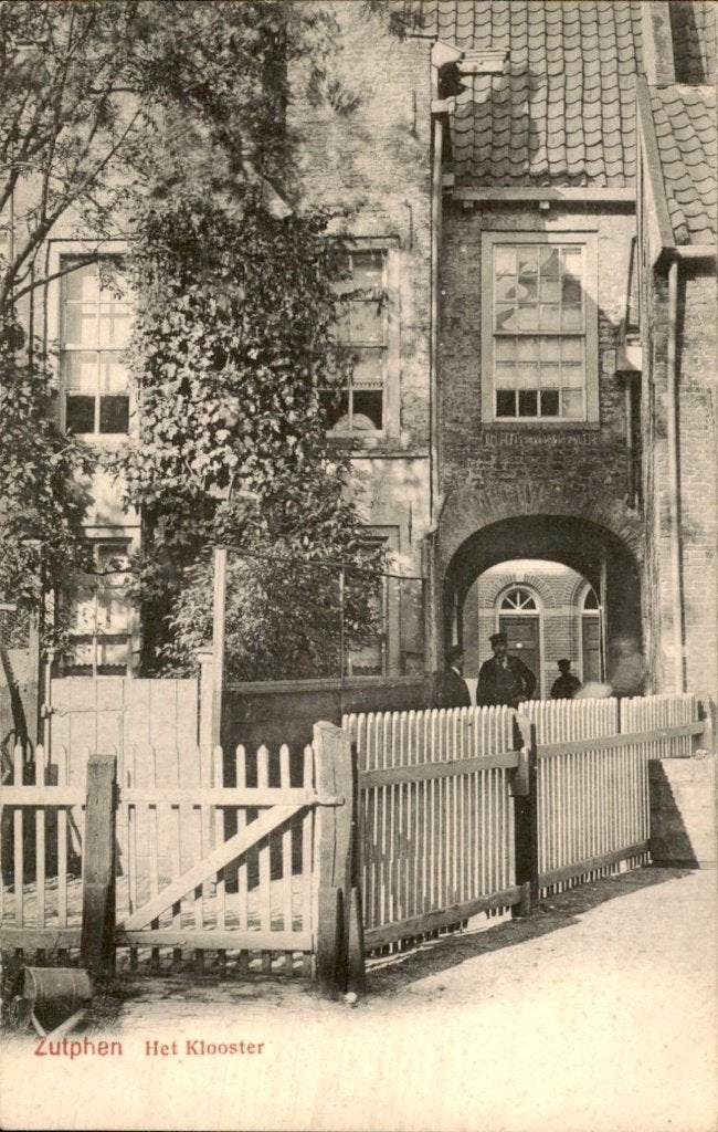 Zutphen - Het Klooster - Poort, Ophalen of Verzenden, Voor 1920, Ongelopen, Gelderland