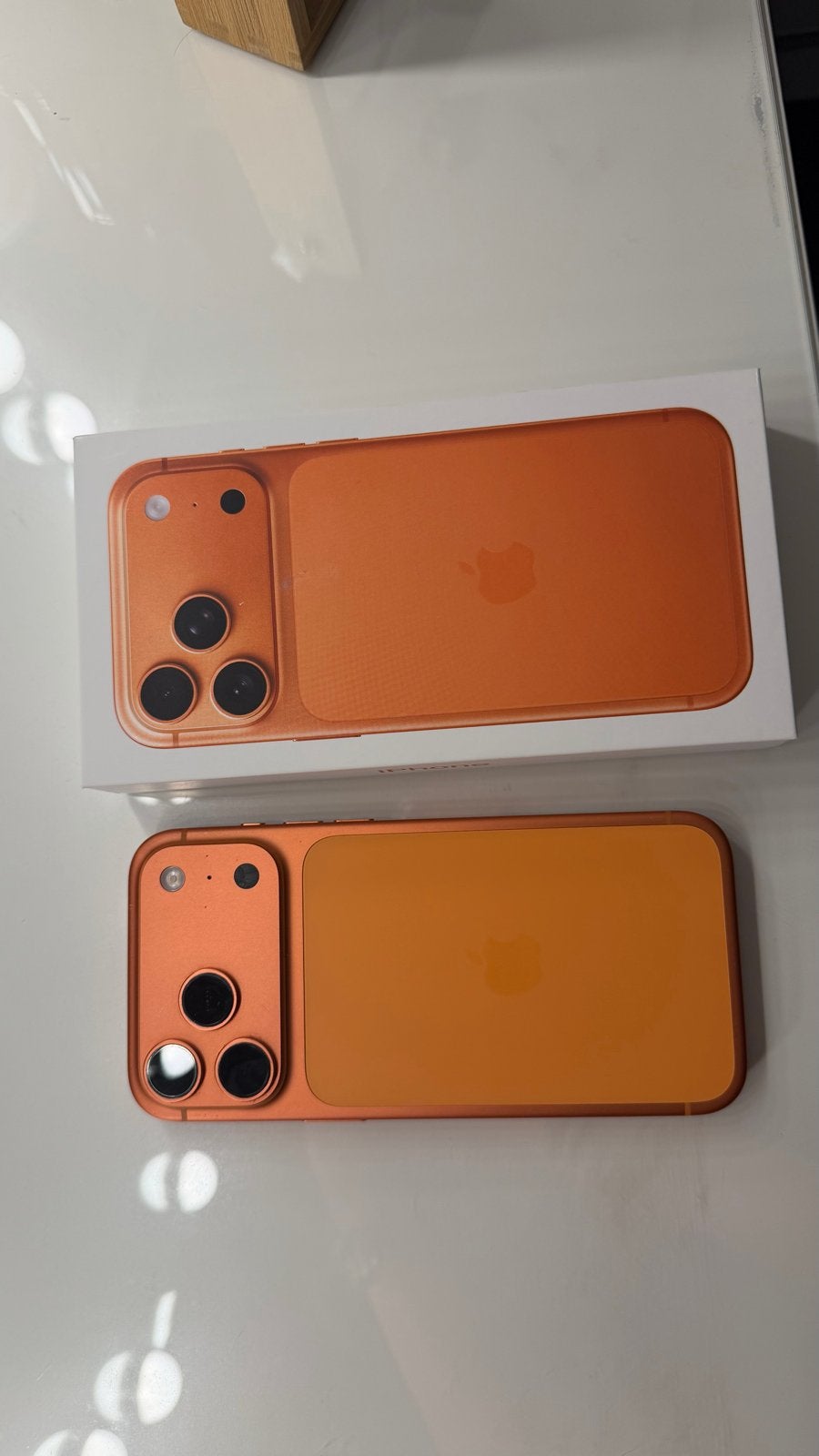 Zo goed als nieuwe iPhone 17 Pro Max - 98% batterij, Ophalen, Zo goed als nieuw, 256 GB, IPhone 15 Pro Max