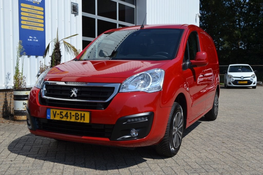 Peugeot Partner 120 1.6 HDi L1 Prem. (bj 2016), Stof, Gebruikt, Zwart, 4 cilinders