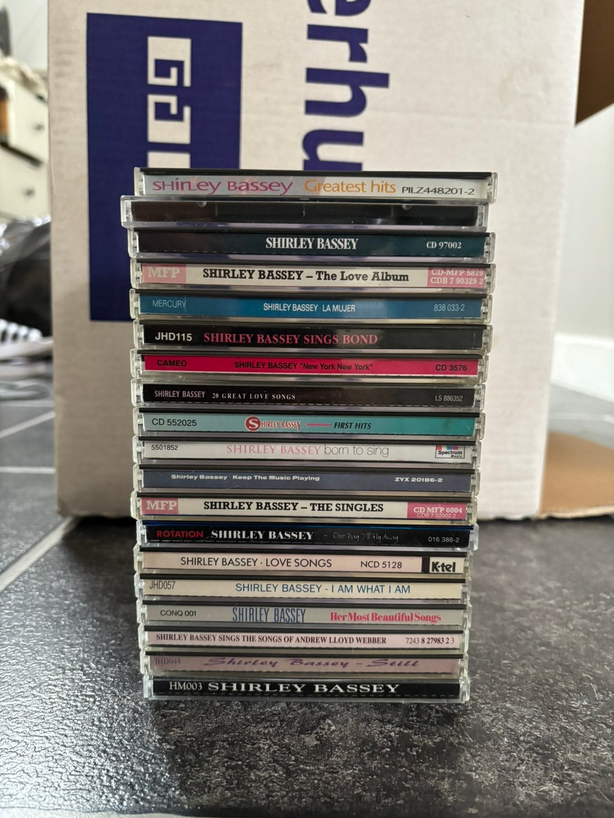 Partij shirley bassey cd’s, Cd's en Dvd's, Ophalen of Verzenden, Zo goed als nieuw