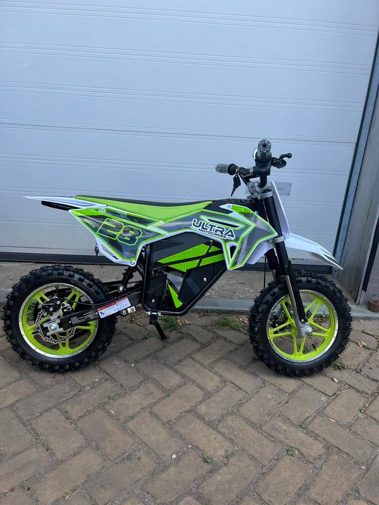 Foto 9 van Stoere Elektrische Kinder Quad & Crosser! Race met vrienden