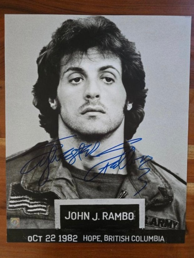 Handgesigneerde foto van Sylvester Stallone met COA, Verzamelen, Film en Tv, Ophalen of Verzenden, Zo goed als nieuw