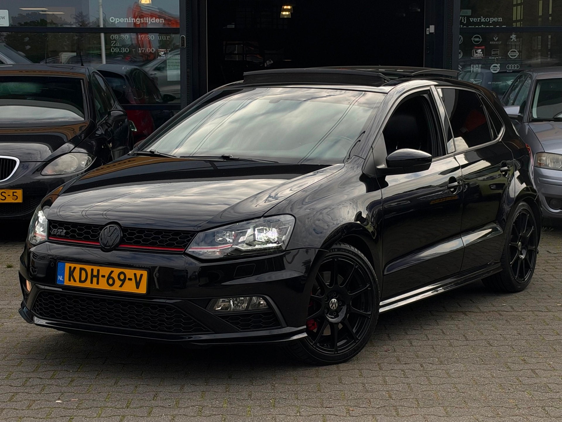 Volkswagen POLO 1.8 TSI GTI PANO/CAMERA/ABT/BOMVOL/VERLAAGD/, Auto's, Gebruikt, Zwart, Leder, Bedrijf