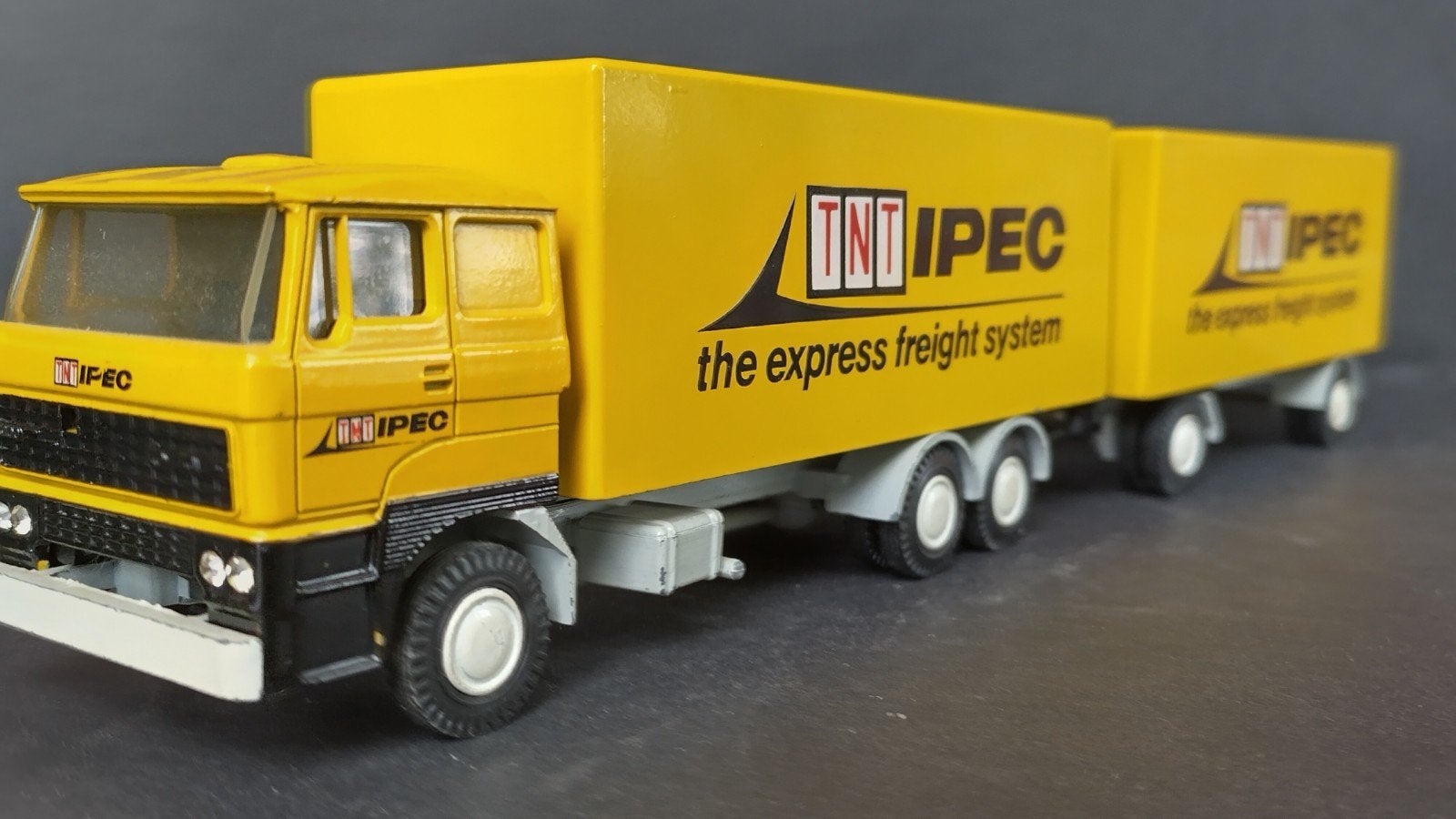 Daf 3300 TNT Ipec Combi 1:50 Lion Car Pol, Verzenden, ., Zo goed als nieuw, Lion