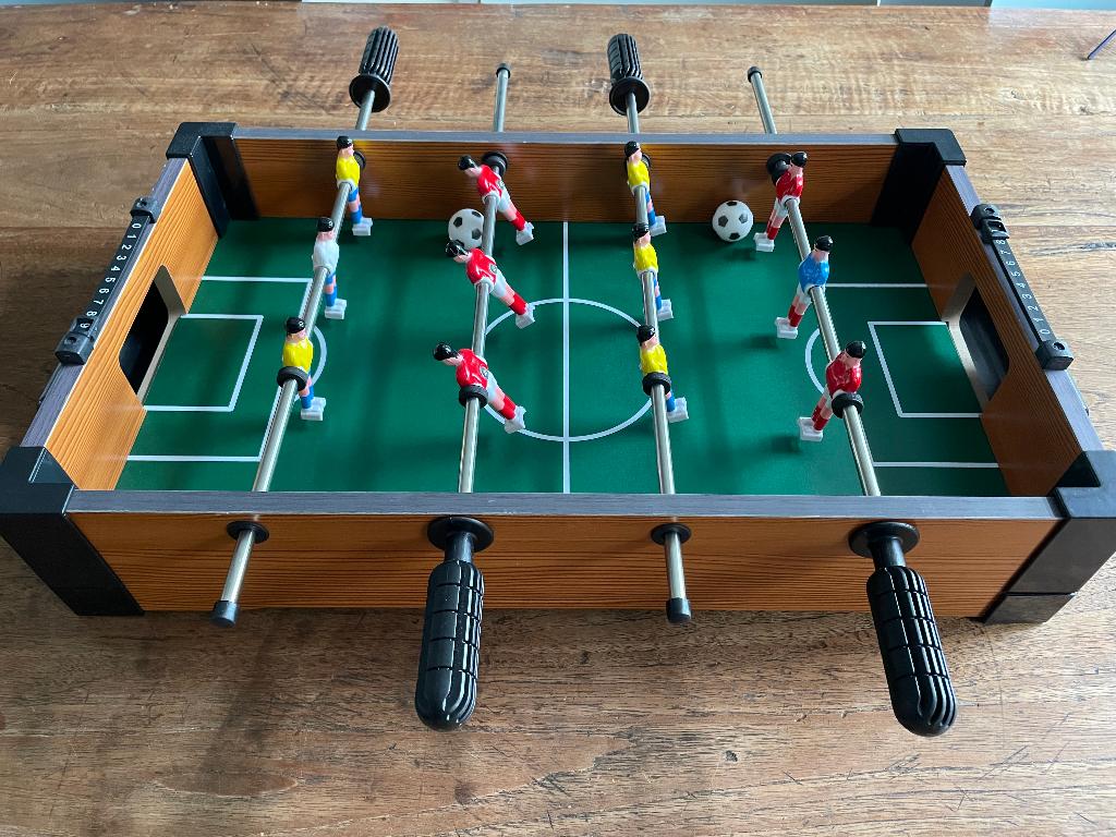 Mini tafelvoetbalspel zo goed als nieuw, Ophalen, Zo goed als nieuw