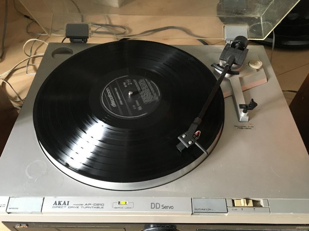 AKAI AP-D210 Direct drive platenspeler, Ophalen of Verzenden, Gebruikt, Platenspeler, Akai