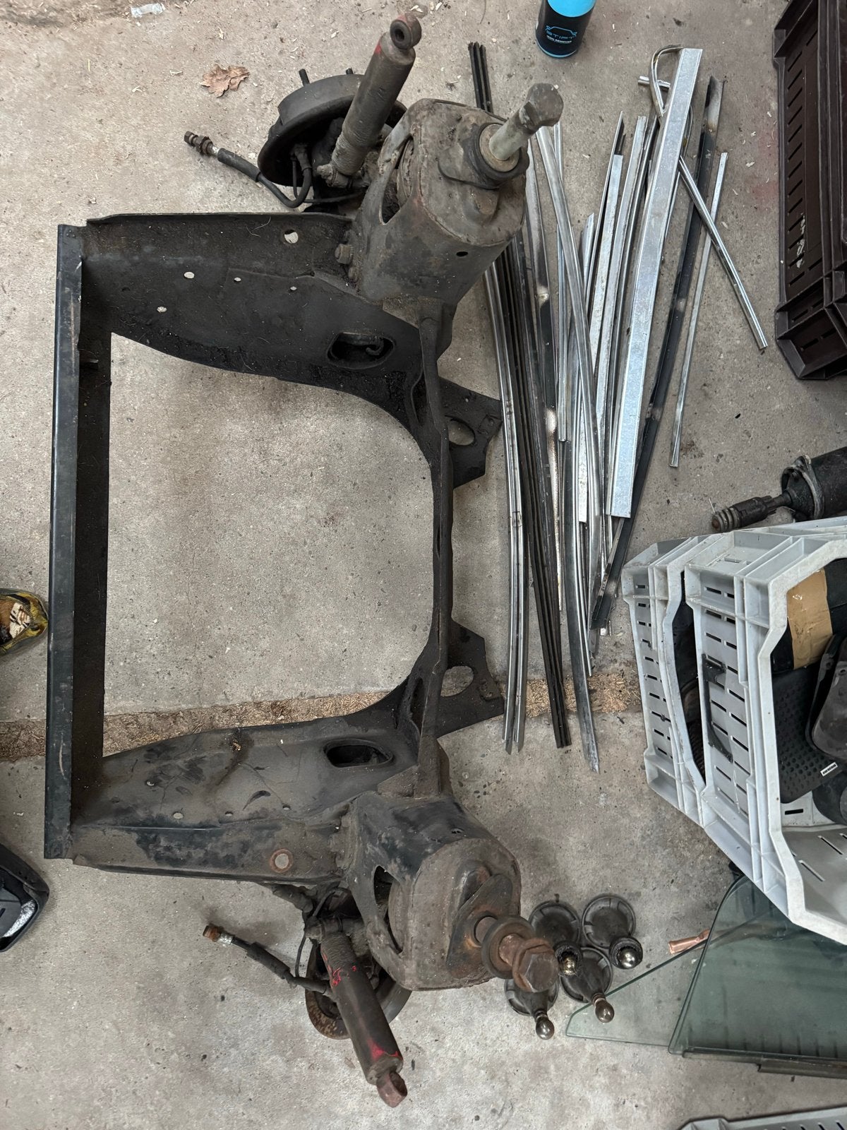 Classis Mini Subframe vooras met draagarmen en schokdempers, Auto-onderdelen, Overige Auto-onderdelen, Universele onderdelen, Gebruikt
