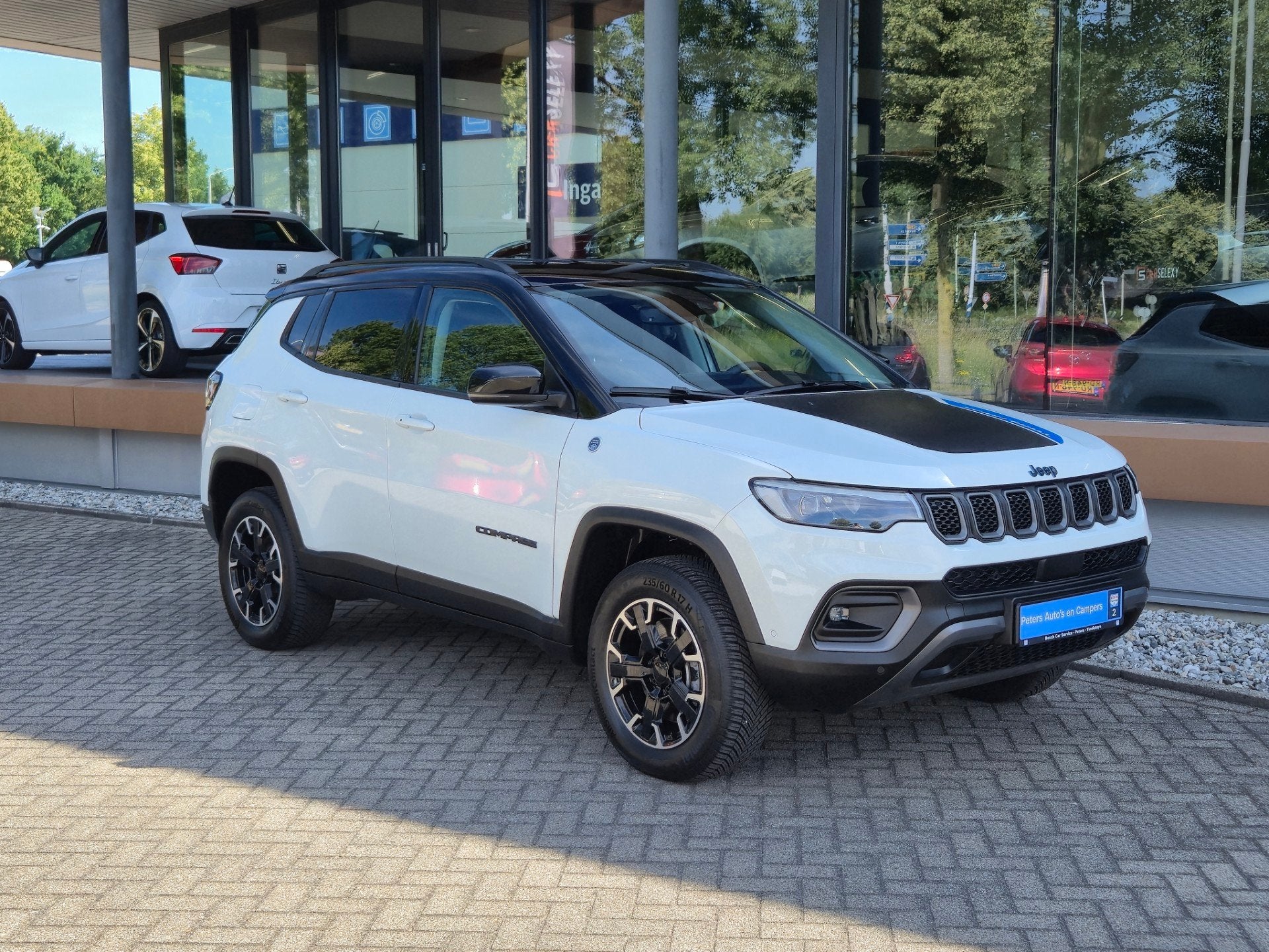 Jeep COMPASS 4xe 240 Plug-in Hybrid Electric Trailhawk, Automaat, Euro 6, 4 cilinders, Wit