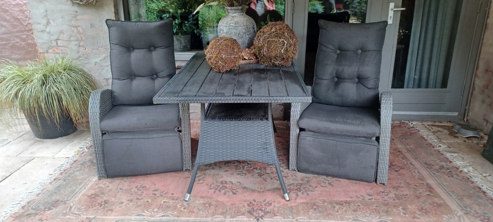 Luxe Loungeset: 2 verstelbare fauteuils & Eettafel met Vak, Ophalen, Zo goed als nieuw, Aluminium, Eettafel