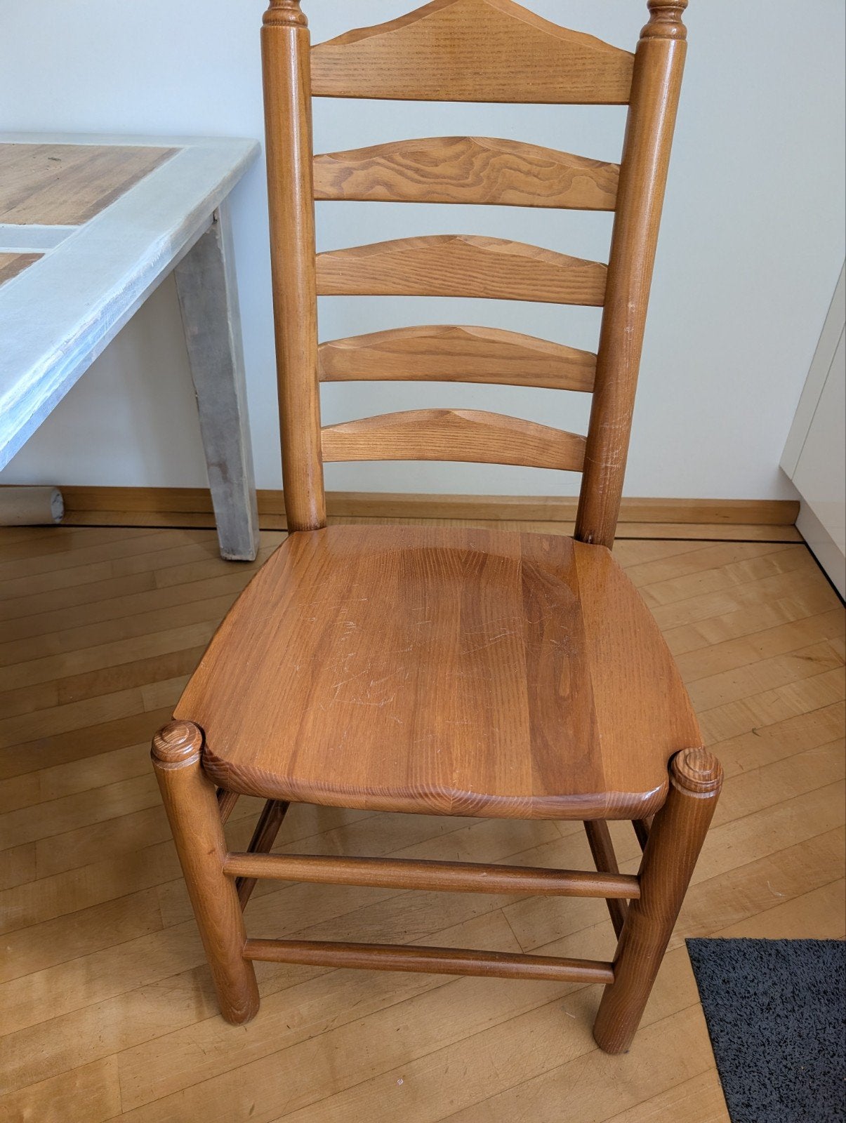 Twee Oudhollandse eetkamerstoelen met hoge rugleuning., Ophalen, Gebruikt, Twee
