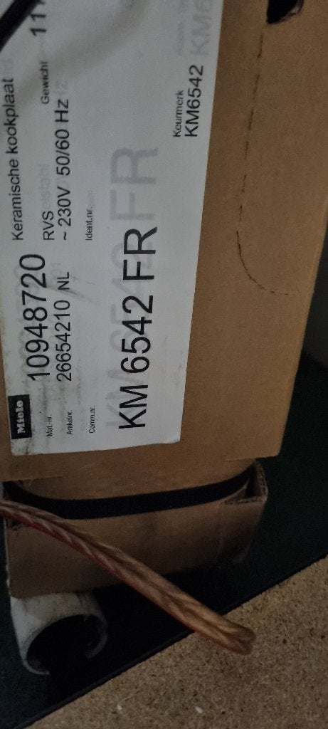 Miele KM 6542 FR Keramische Kookplaat, Ophalen, Keramisch, Nieuw, 4 kookzones