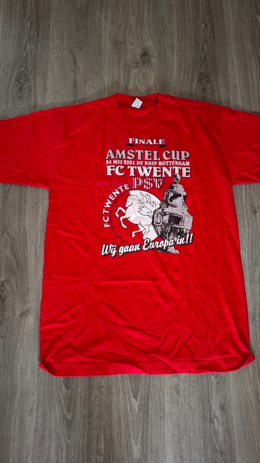 Uniek FC Twente T-shirt bekerwinst 2001 - Ongebruikt!, Verzamelen, Sportartikelen en Voetbal, Nieuw, Shirt, F.C. Twente, Ophalen of Verzenden