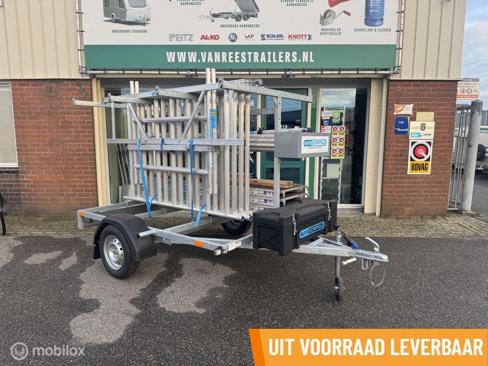Euroscaffold Steiger basic 135x250 8.2m + steiger aanhanger, Nieuw