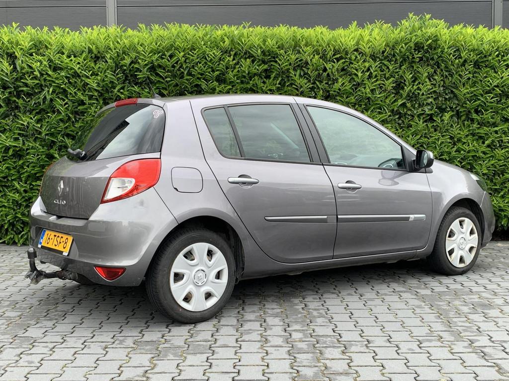 Renault Clio 1.2 Authentique 5-Deurs, AIRCO, CRUISE, EL-RAME, Auto's, Renault, Voorwielaandrijving, Euro 5, Stof, Gebruikt