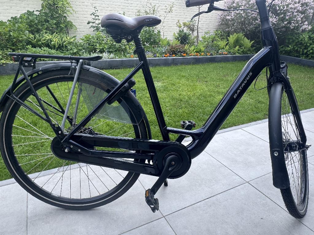 Batavus Finez damesfiets met lage instap, Ophalen, Batavus, Versnellingen, Zo goed als nieuw