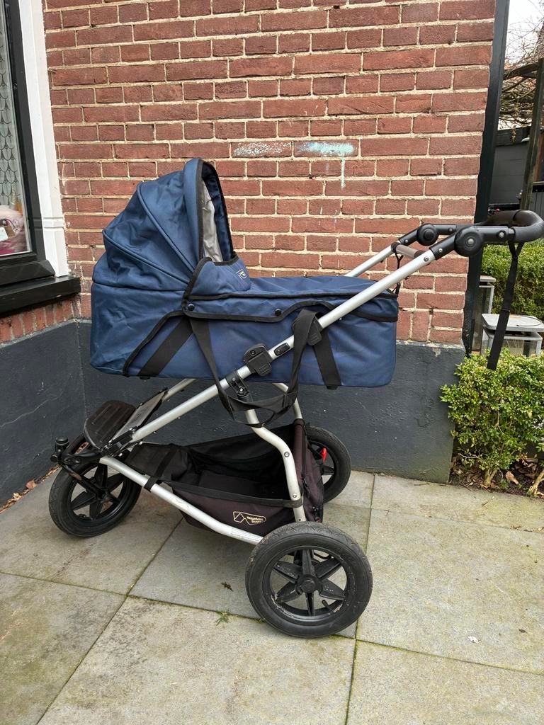 Mountain Buggy Kinderwagen met Reiswieg en Zitje - Blauw, Kinderen en Baby's, Kinderwagens en Combinaties, Gebruikt, Verstelbare duwstang