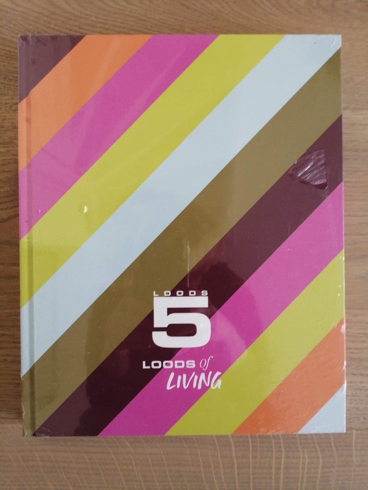 Loods 5 Living Jubileumboek: Interieurinspiratie, Ophalen of Verzenden, Nieuw, Loods 5, Interieur en Design
