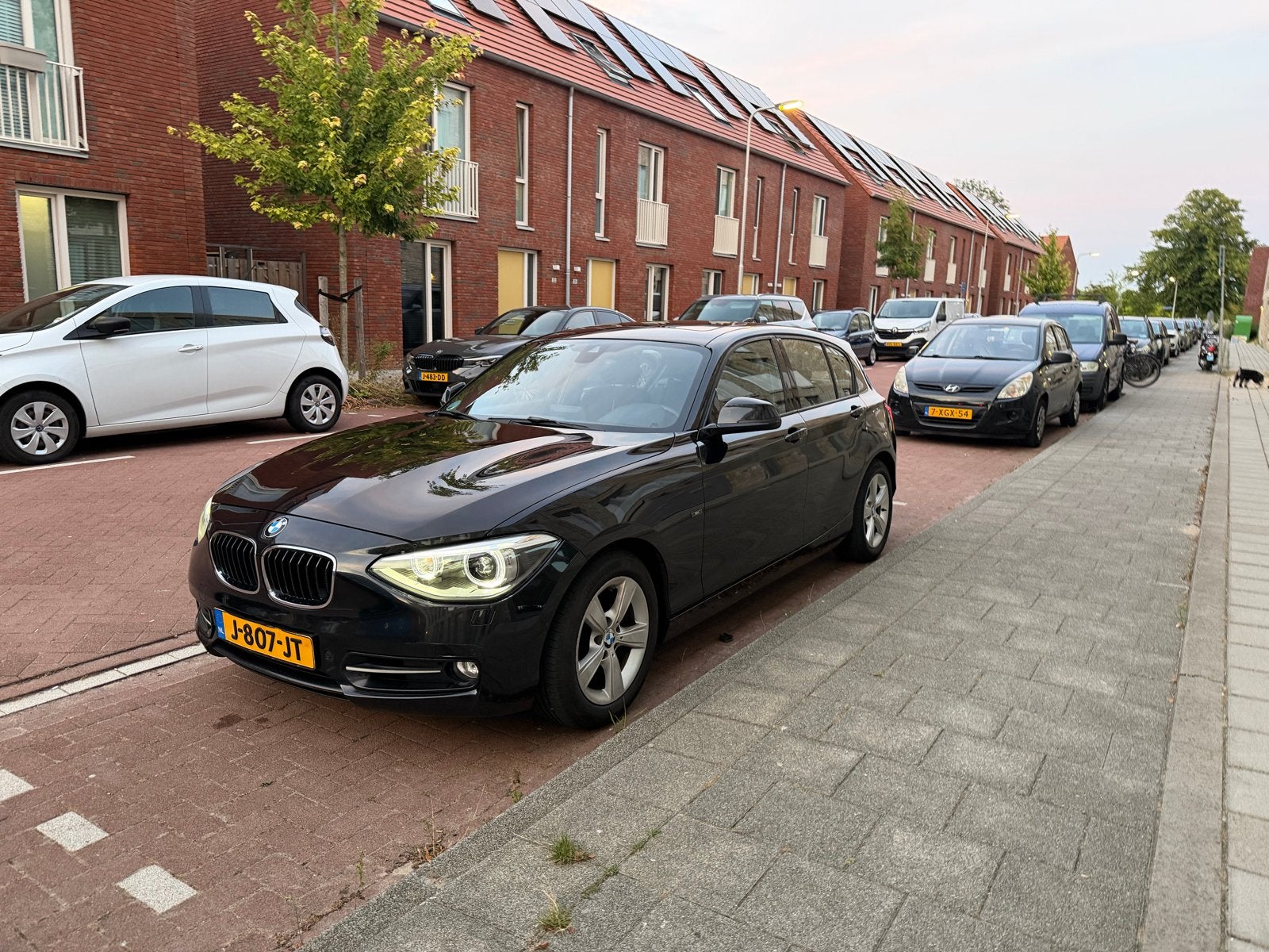 BMW 1-Serie 118i Sport 170pk  5DR 2012 Zwart, 1-Serie, Achterwielaandrijving, Zwart, 4 cilinders