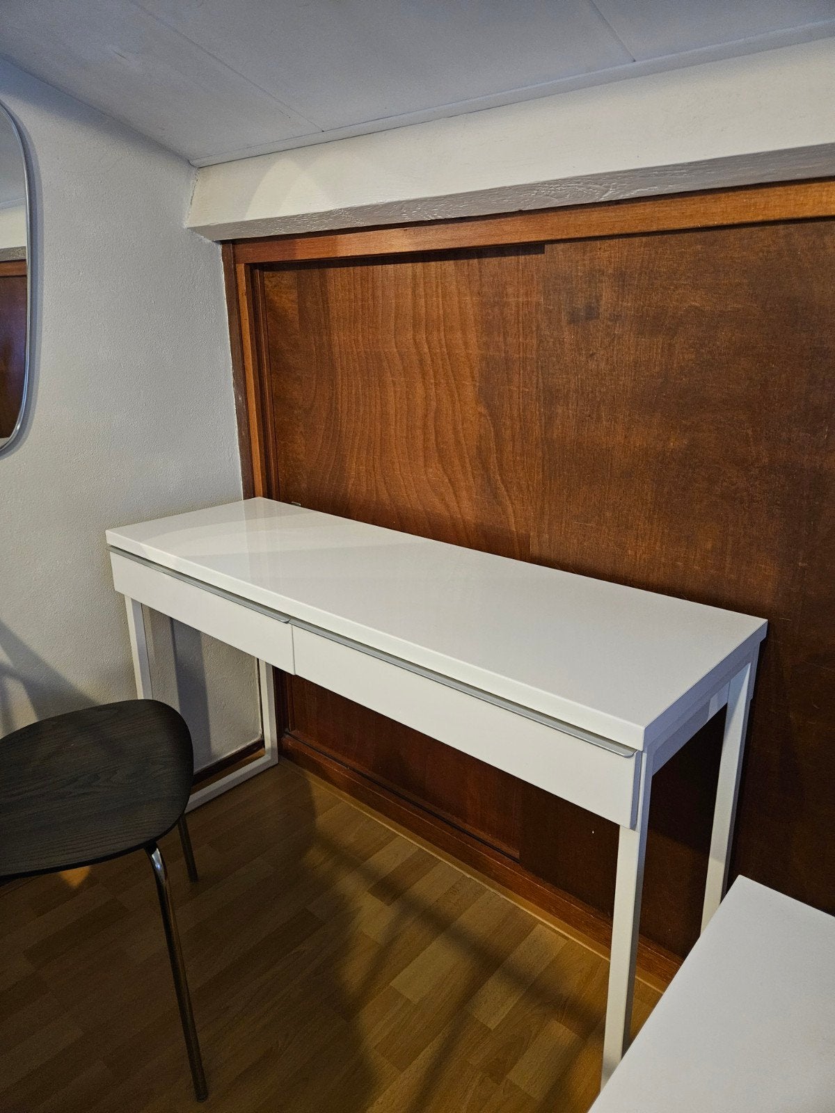 ikea vihals en besta burs bureau, Huis en Inrichting, Ophalen, Gebruikt