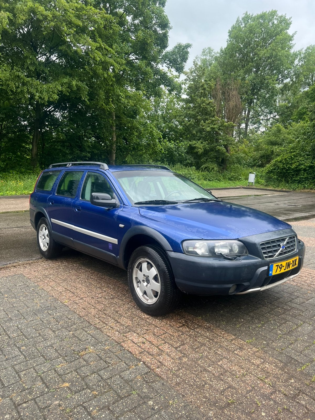 Volvo V70 2.4T XC70 Ocean Blue Nieuwe Apk, Auto's, Automaat, Blauw, XC70, Leder