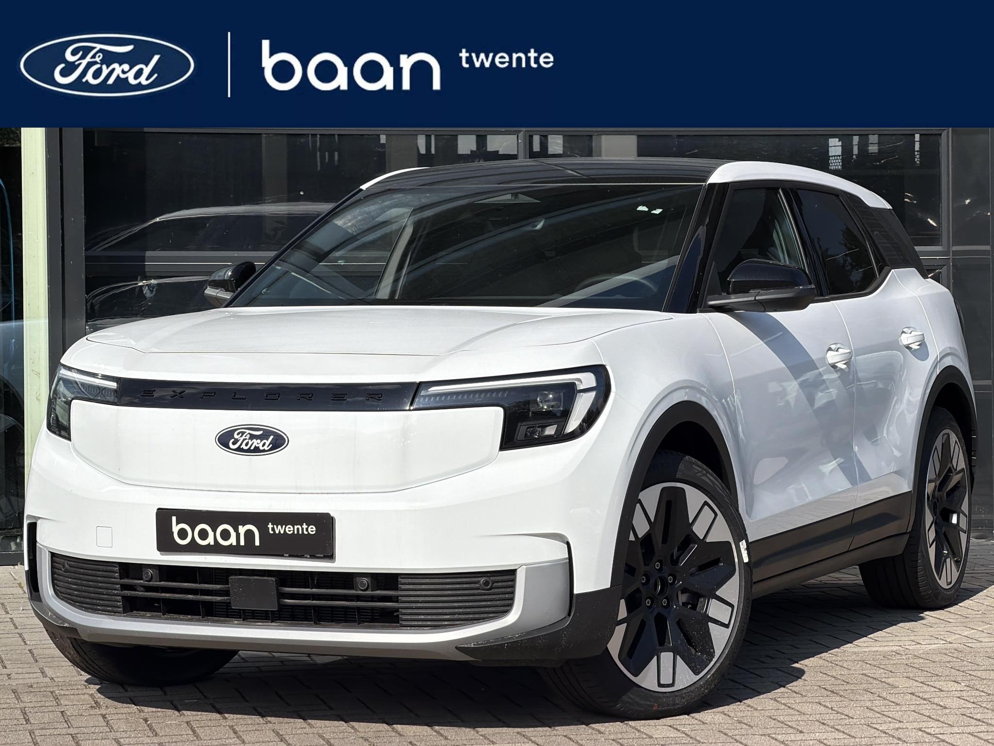 Ford Explorer Premium Extended Range RWD 79 kWh | 21 Inch |, Auto's, 12 maanden, Zwart, Explorer, Wit