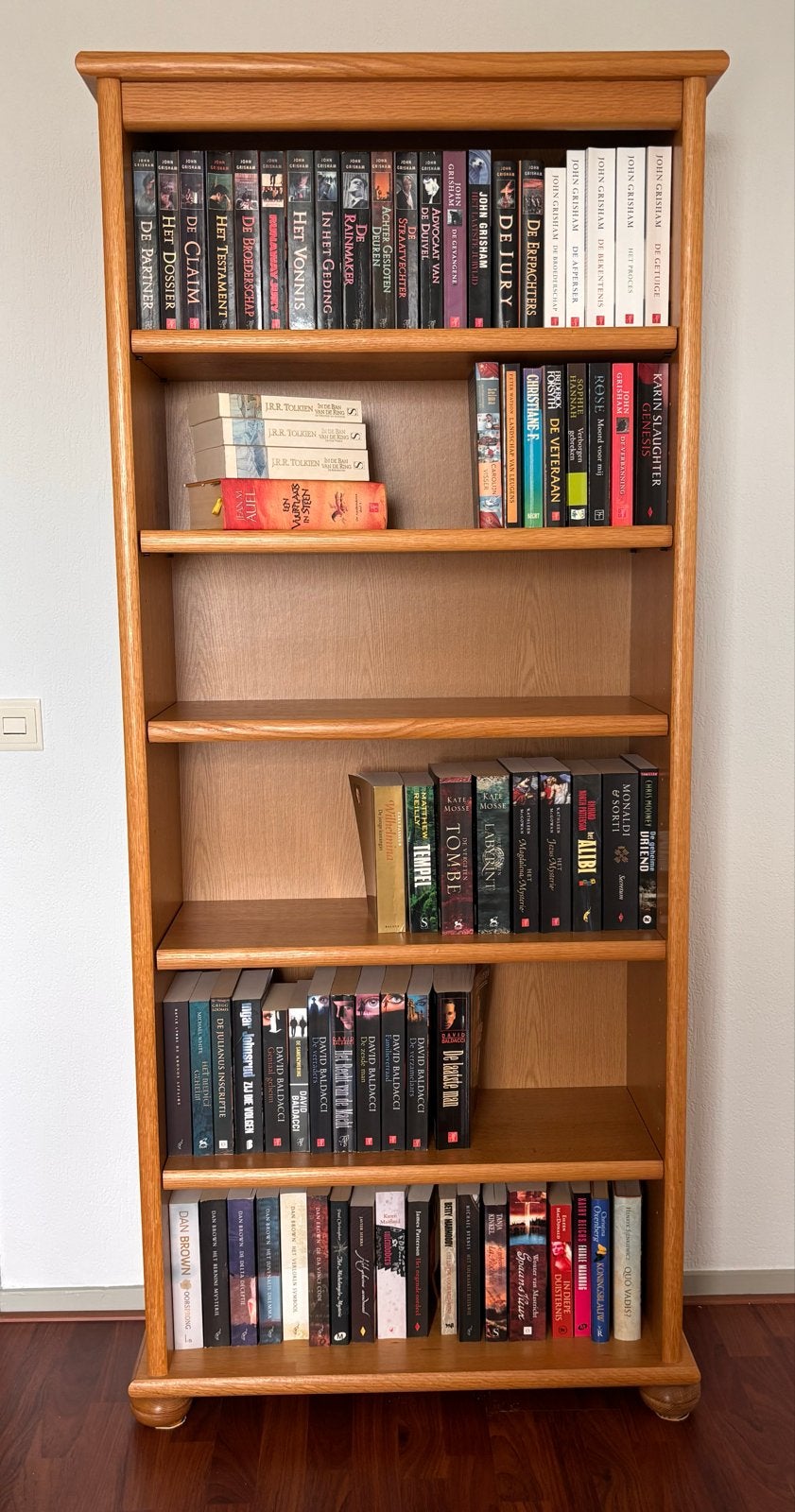 Massief licht eikenhouten boekenkast met 5 planken, Ophalen, Met plank(en), Gebruikt, Klassiek