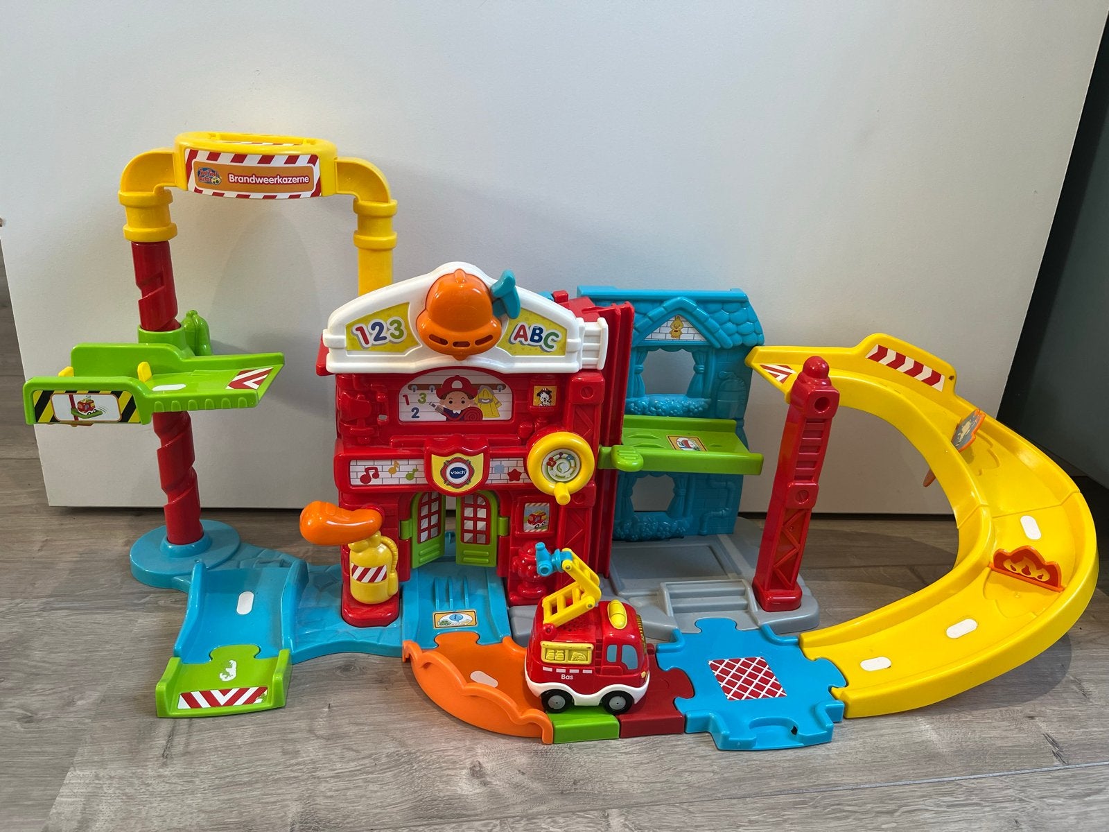 VTech Toet Toet Auto's Brandweerkazerne, Ophalen of Verzenden, Gebruikt, Auto, Met geluid